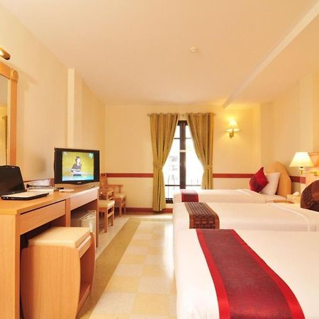 The Ecotel Bangkok Extérieur photo