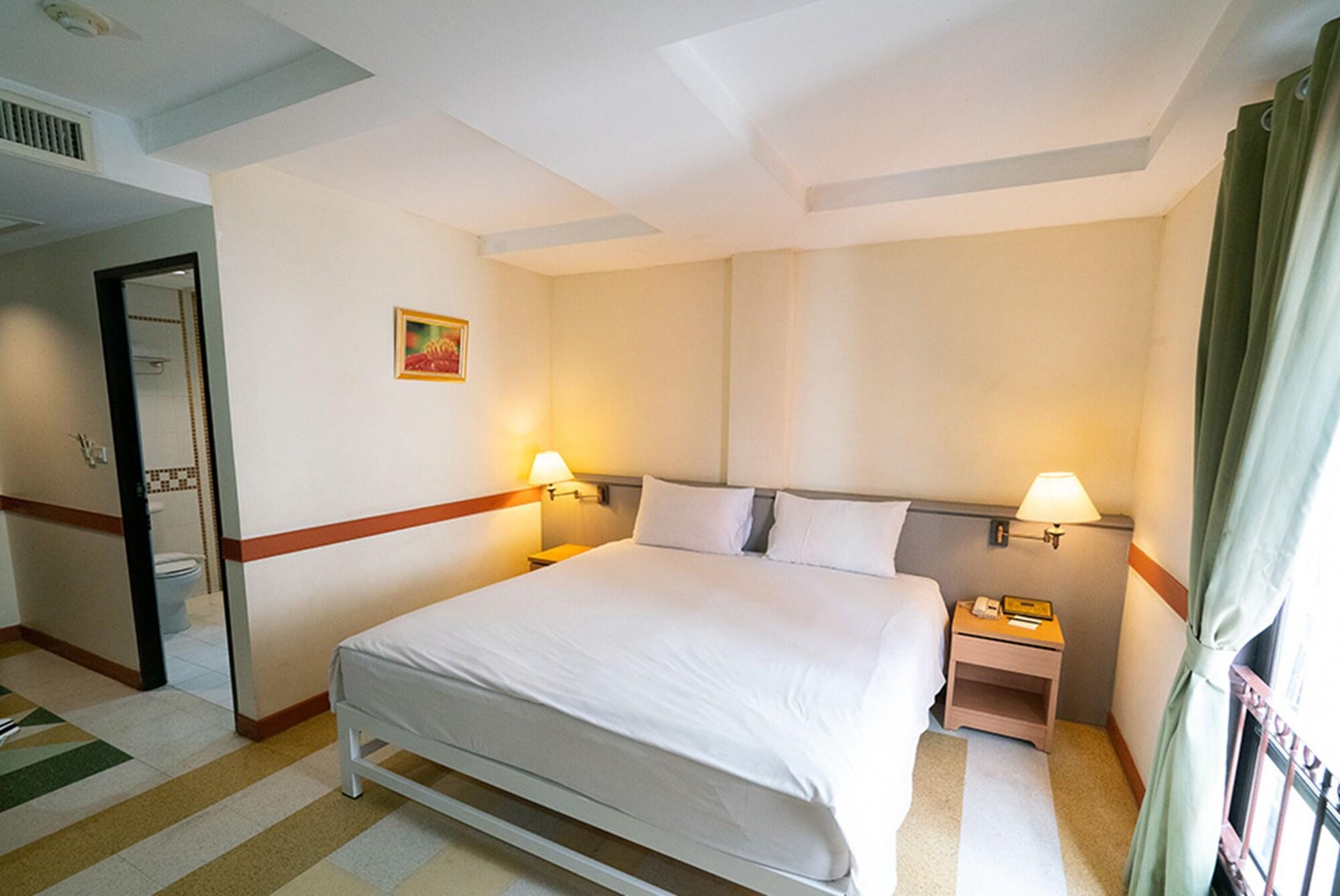 The Ecotel Bangkok Extérieur photo