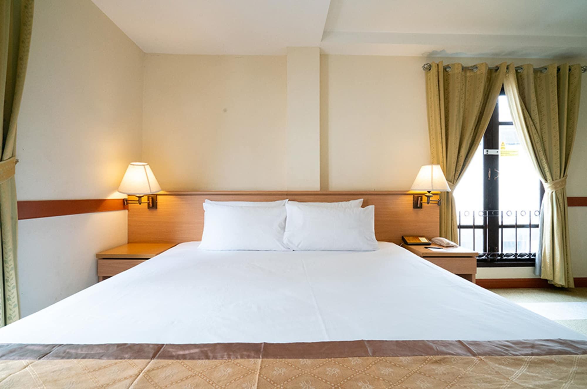 The Ecotel Bangkok Extérieur photo